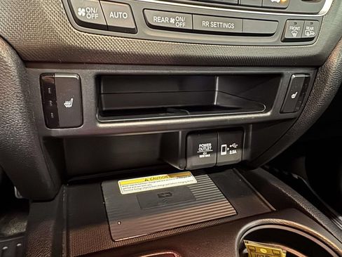 Used 2022 Honda Passport TrailSport image 27