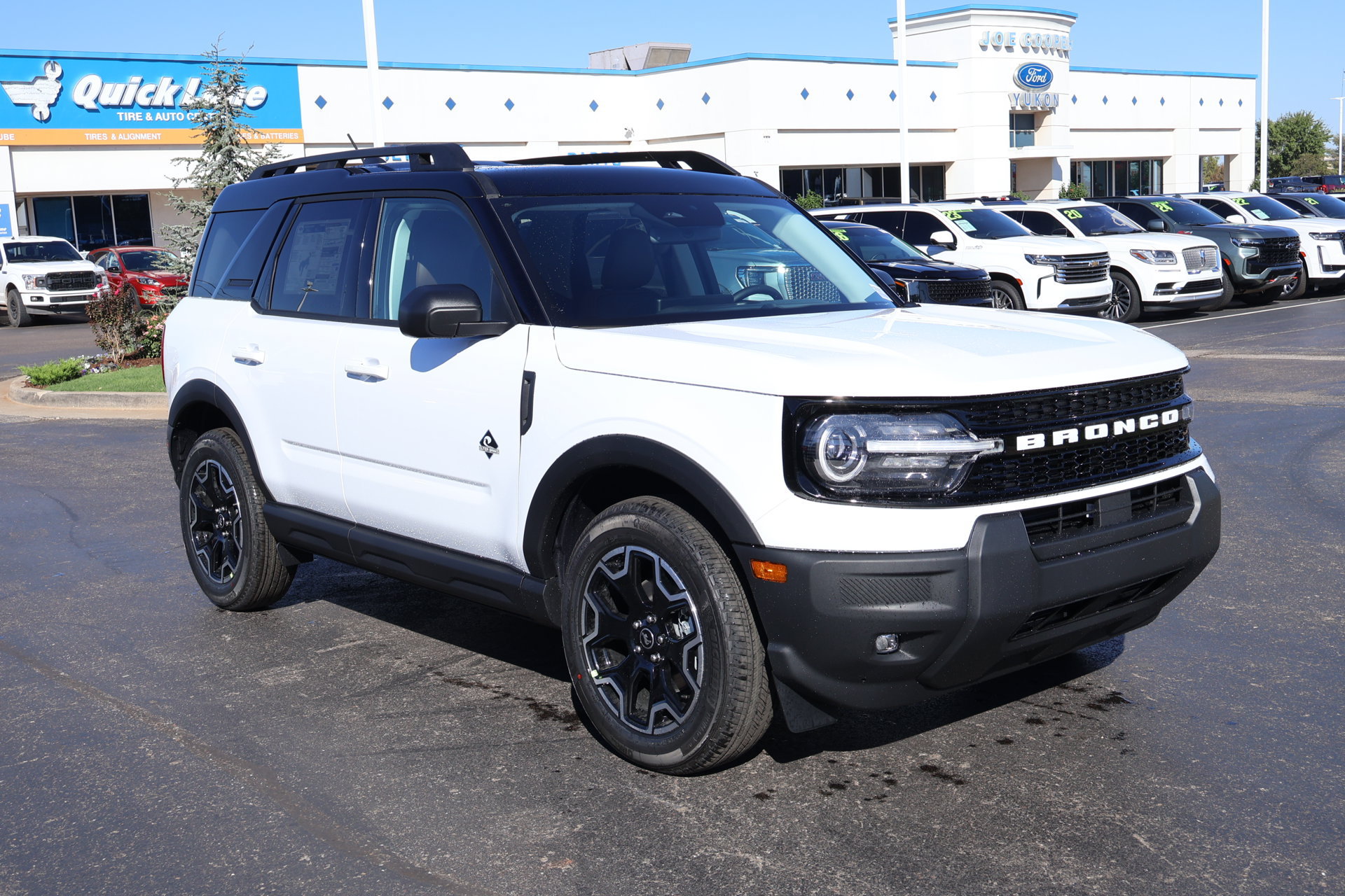 New 2026 Ford Bronco Sport Outer Banks AWD/4WD image 1