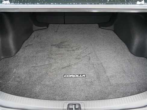 Used 2022 Toyota Corolla SE image 10