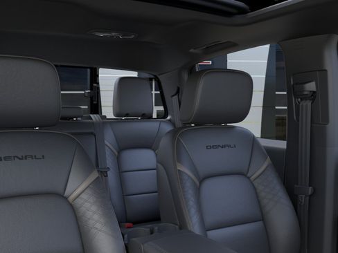 New 2026 GMC Canyon Denali AWD/4WD image 24