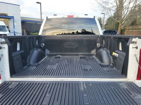 Used 2024 Ford F150 XLT image 5