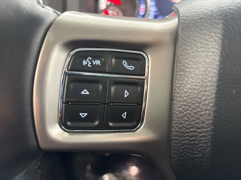 Used 2016 RAM 2500 Laramie AWD/4WD image 36