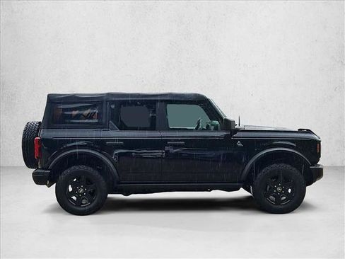 Used 2022 Ford Bronco Black Diamond AWD/4WD image 4