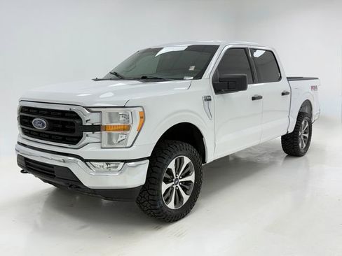 Used 2022 Ford F150 XLT w/ Equipment Group 301A Mid AWD/4WD image 5