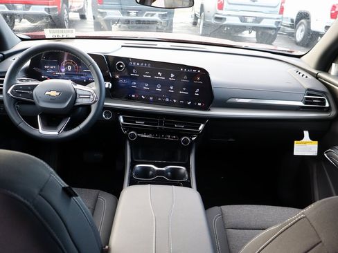 New 2026 Chevrolet Traverse LT w/ LPO, Floor Liner Package image 18