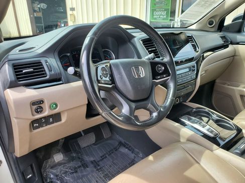 Used 2019 Honda Pilot Touring image 35