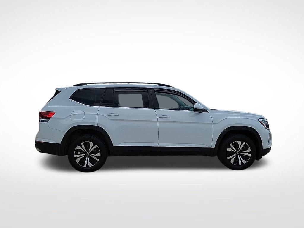 Used 2024 Volkswagen Atlas SE FWD image 5