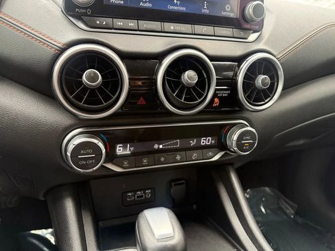 Used 2023 Nissan Sentra SR w/ Electronics Package image 43