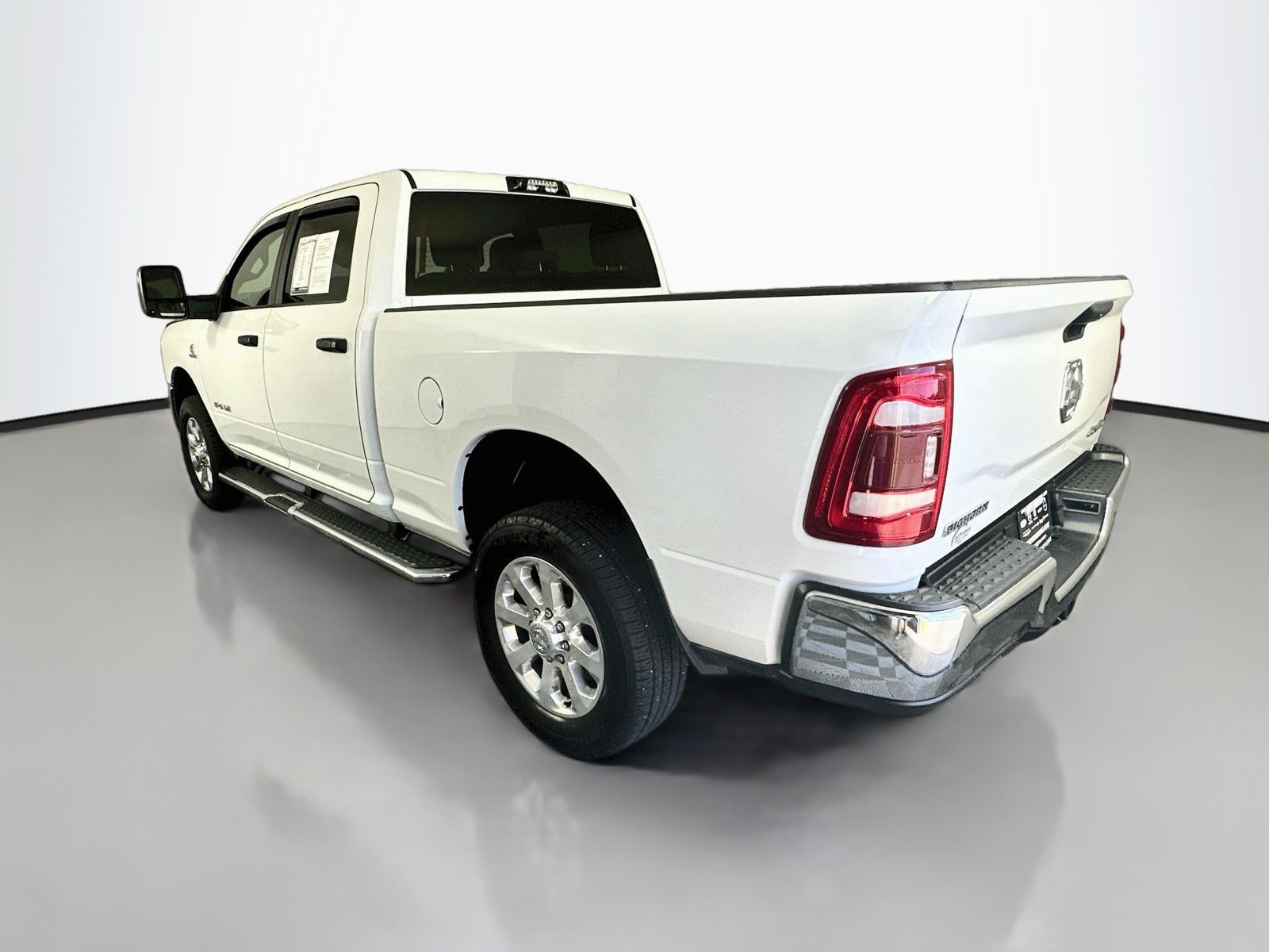 Used 2023 RAM 2500 Big Horn w/ Level 1 Equipment Group AWD/4WD image 5