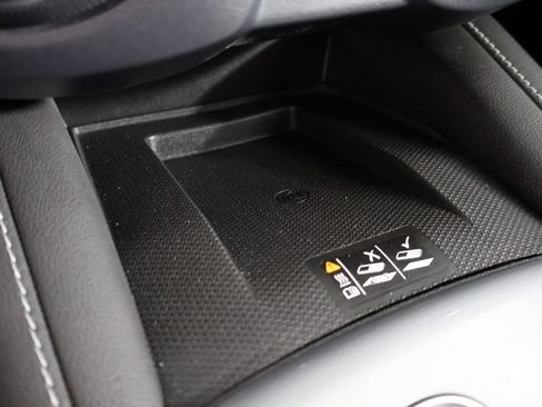 Used 2024 Chevrolet Blazer LT w/ Convenience Package FWD image 48