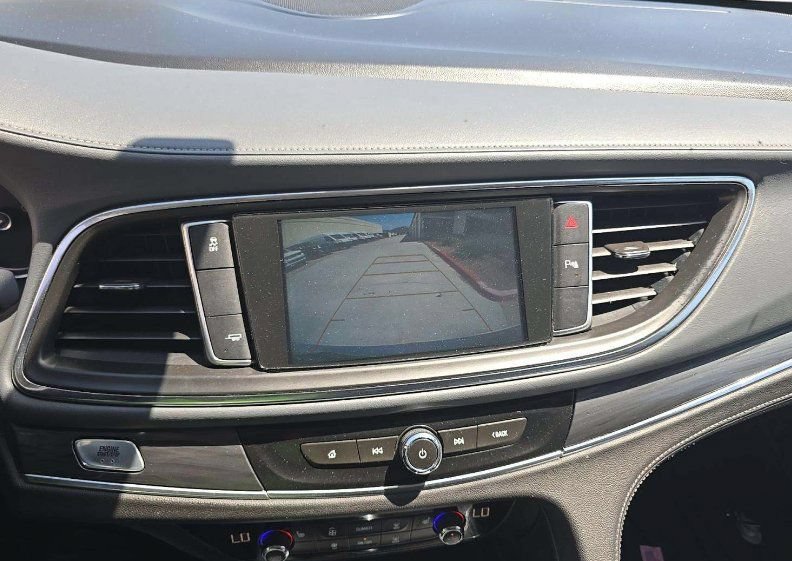 Used 2018 Buick Enclave Essence w/ Trailering Package FWD image 34