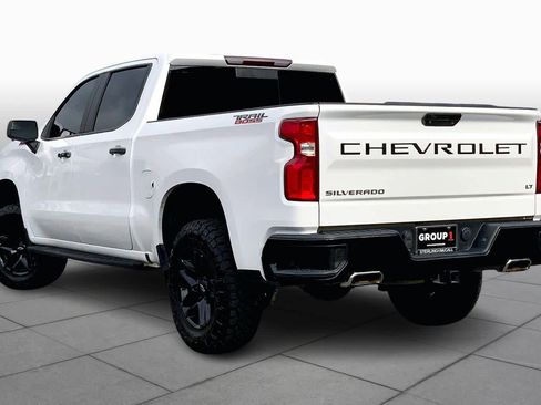 Used 2021 Chevrolet Silverado 1500 LT Trail Boss w/ Convenience Package II image 12
