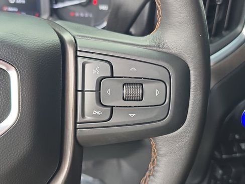 Certified 2022 GMC Sierra 2500 AT4 w/ AT4 Preferred Package image 24