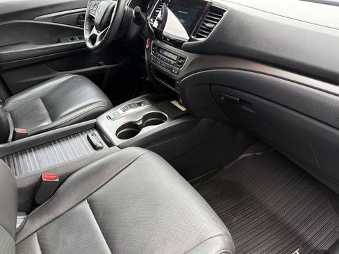 Used 2023 Honda Passport EX-L image 15