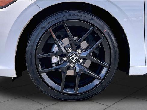 Used 2024 Honda Civic Sport image 10