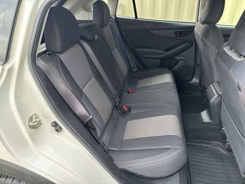 Used 2019 Subaru Crosstrek 2.0i Premium AWD/4WD image 18