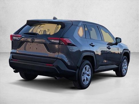 Used 2023 Toyota RAV4 LE image 5