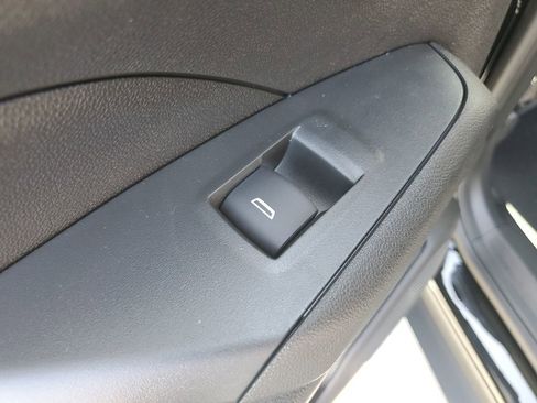 New 2026 Chevrolet Trax ACTIV FWD image 17
