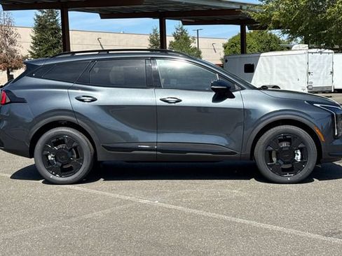 New 2026 Kia Sportage X-Line image 3