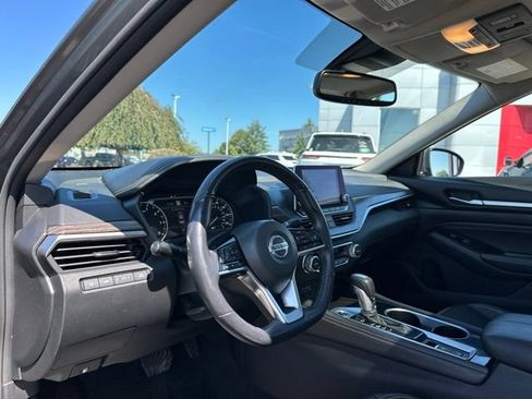Used 2020 Nissan Altima 2.5 Platinum AWD/4WD image 16