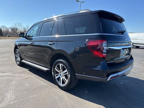 Used 2024 Ford Expedition Limited image 2