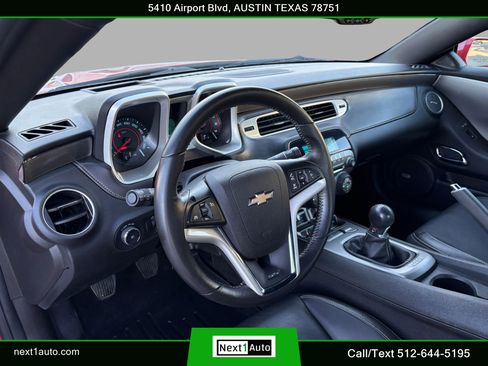 Used 2012 Chevrolet Camaro SS image 19