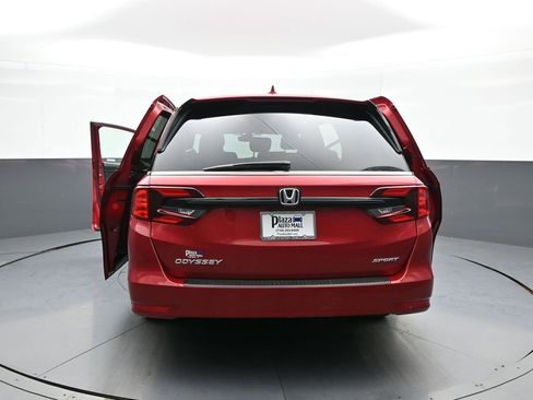 Certified 2023 Honda Odyssey Sport image 49