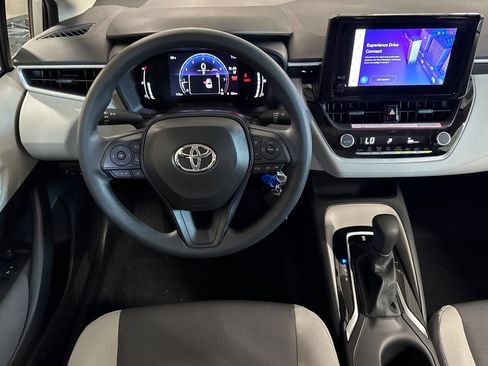 New 2026 Toyota Corolla LE FWD image 17