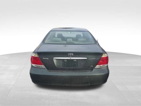 Used 2005 Toyota Camry LE image 4