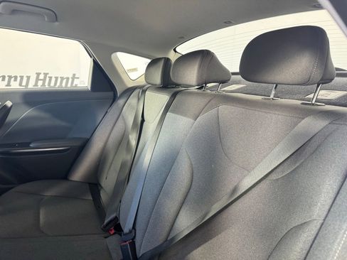 Used 2025 Kia K4 FWD image 11