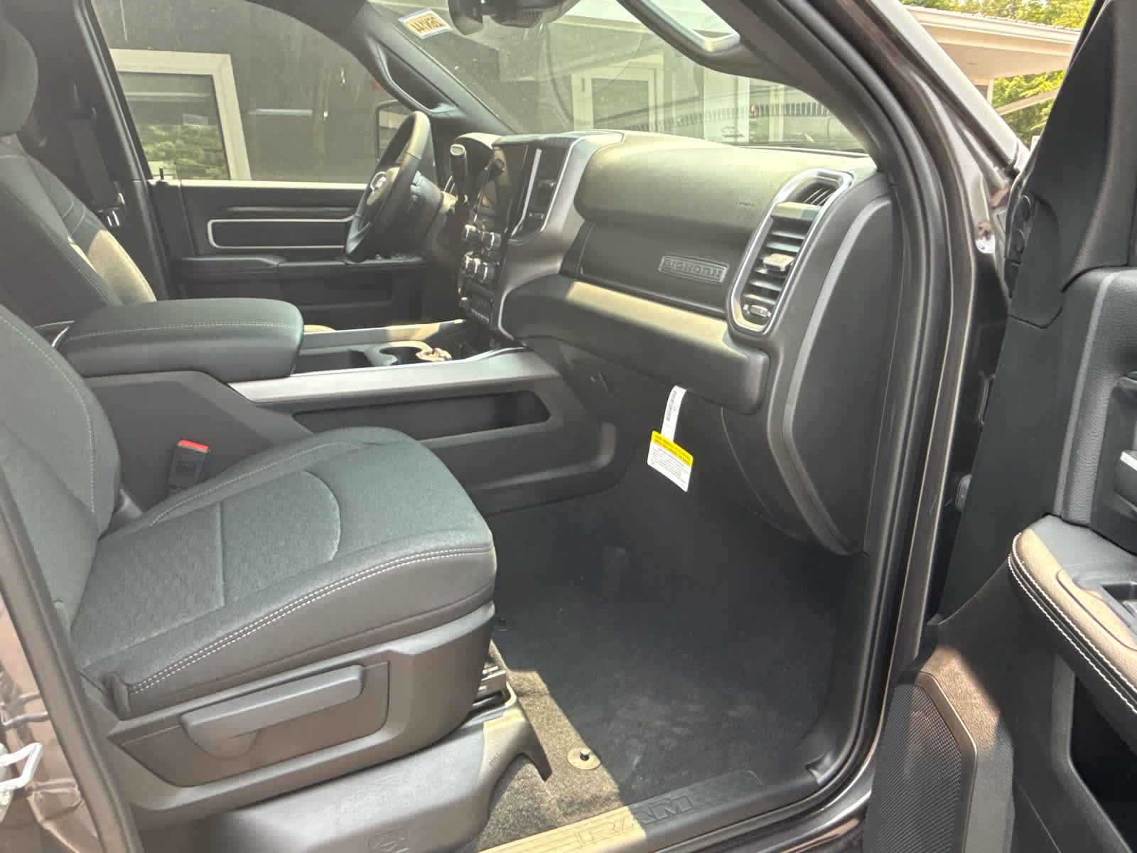 New 2026 RAM 2500 Big Horn AWD/4WD image 11