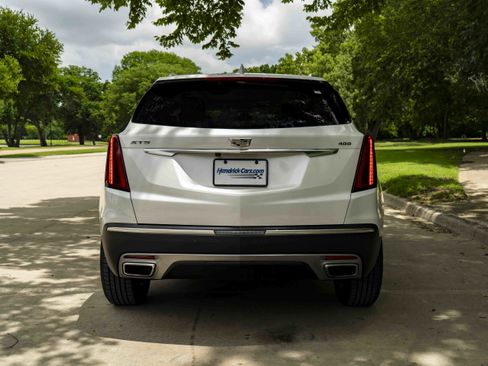 Used 2022 Cadillac XT5 Premium Luxury FWD image 8