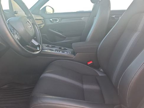 Used 2023 Honda Civic Sport image 11