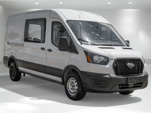 Used 2021 Ford Transit 250 Medium Roof image 5