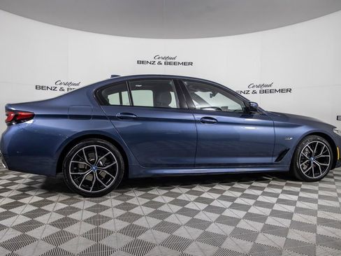 Used 2023 BMW 530e w/ M Sport Package RWD image 4