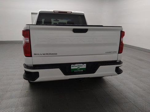 Used 2020 Chevrolet Silverado 1500 Custom w/ Custom Value Package RWD image 6