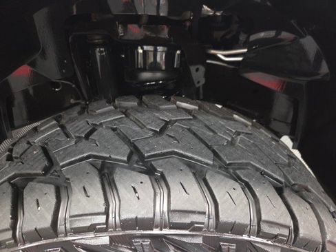 Used 2024 RAM 3500 Tradesman w/ Chrome Appearance Group image 89