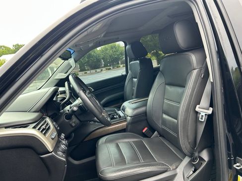 Used 2018 GMC Yukon Denali w/ Open Road Package AWD/4WD image 43