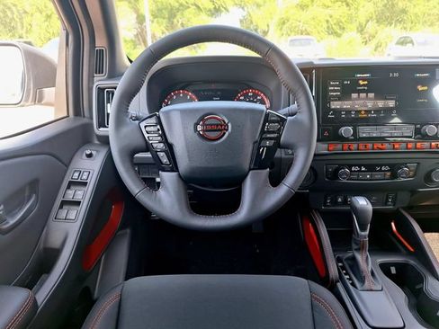 New 2026 Nissan Frontier Pro-X w/ Pro-X Convenience Package RWD image 13
