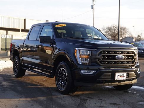 Used 2021 Ford F150 XLT w/ Equipment Group 302A High image 9