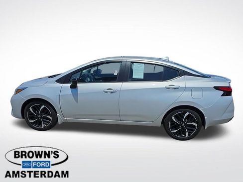 Used 2025 Nissan Versa SR w/ Trunk Package FWD image 5