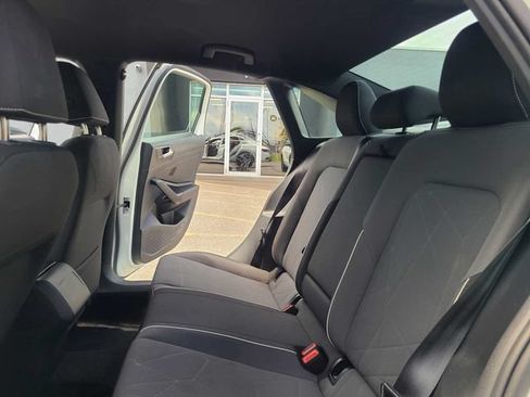Used 2025 Volkswagen Jetta Sport FWD image 23