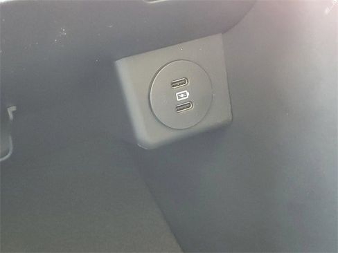 New 2025 Ford Explorer Active w/ Active Comfort Package image 29