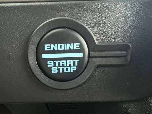 New 2025 Ford Bronco Outer Banks image 16