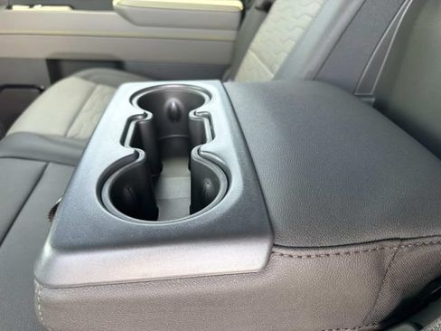 New 2026 Chevrolet Silverado 2500 ZR2 AWD/4WD image 24