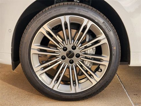 New 2026 Land Rover Range Rover Sport Dynamic SE image 7