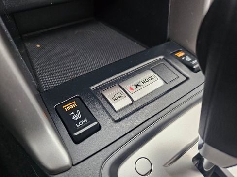 Used 2017 Subaru Forester 2.5i Premium image 39