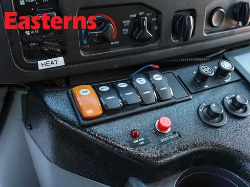 Used 2016 Ford E-450 and Econoline 450 Super Duty w/ Shuttle Bus Prep Package RWD image 20