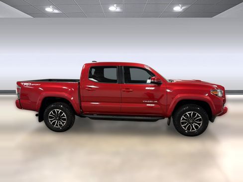 Used 2021 Toyota Tacoma TRD Sport RWD image 8