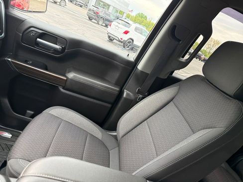 Used 2022 Chevrolet Silverado 1500 LT Trail Boss w/ Bed Protection Package AWD/4WD image 23